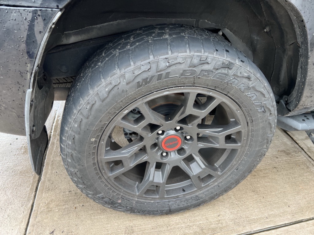 Thumbnail: 2020 Toyota 4Runner - 7