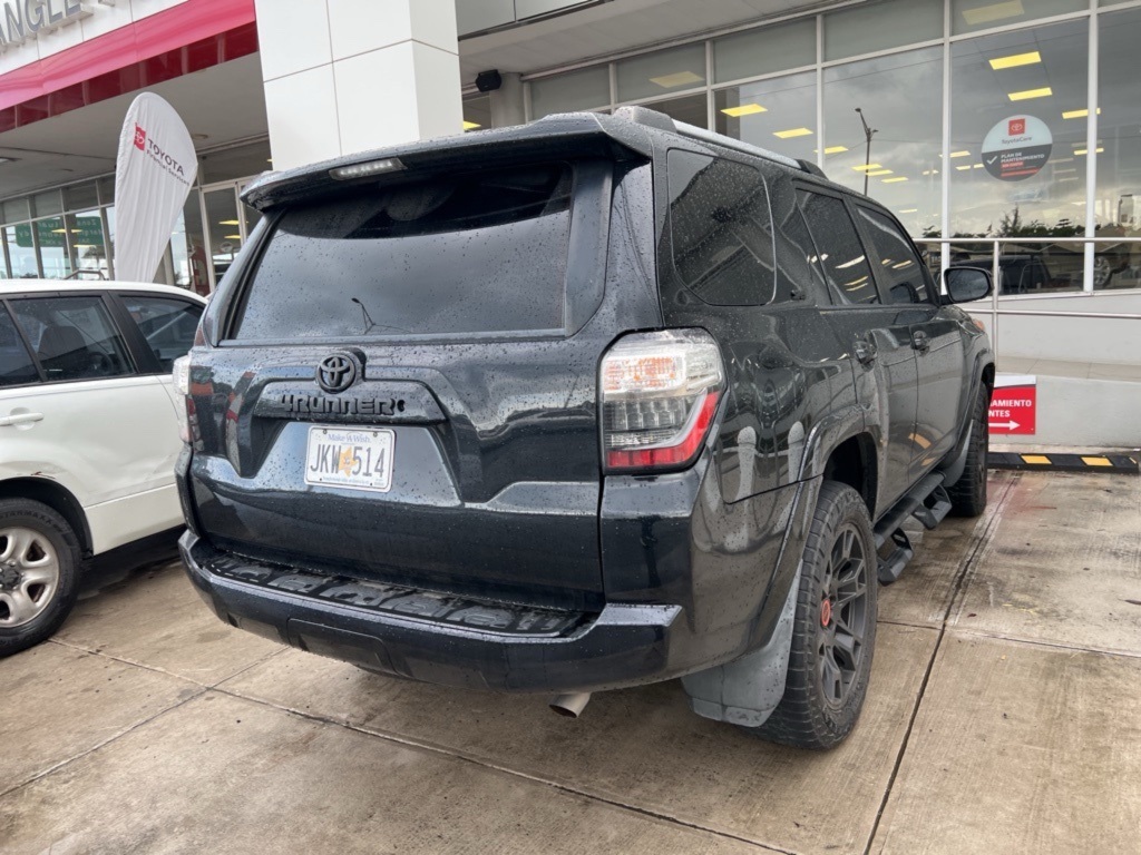 Thumbnail: 2020 Toyota 4Runner - 9