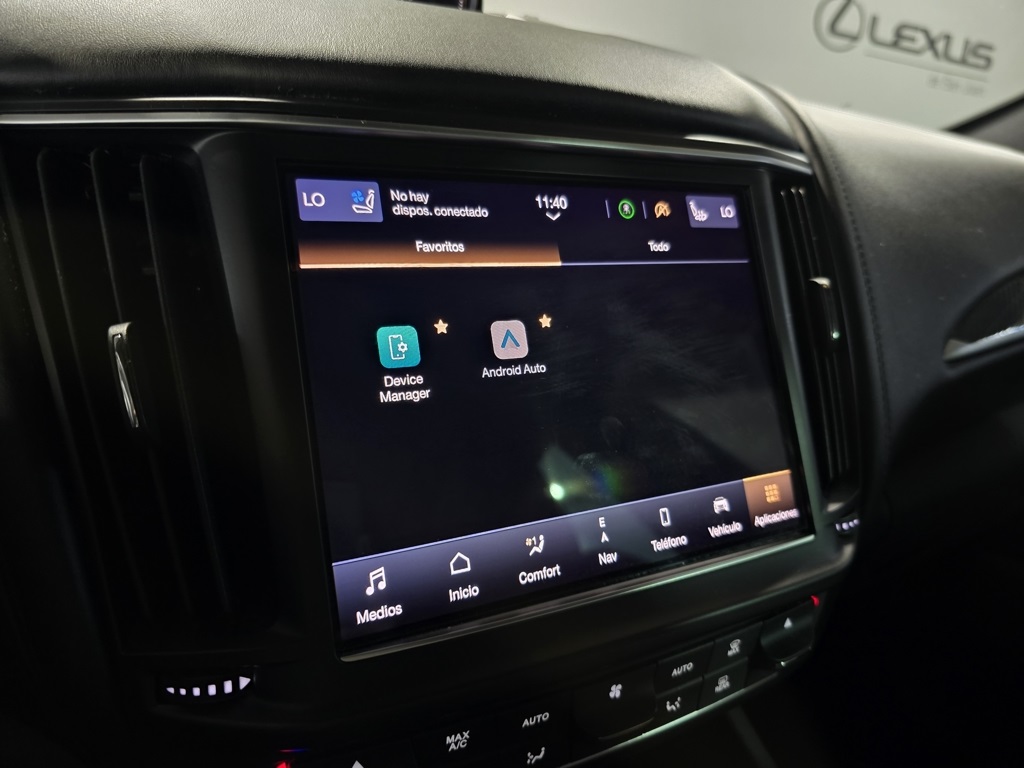 Thumbnail: 2021 Maserati Levante - 22