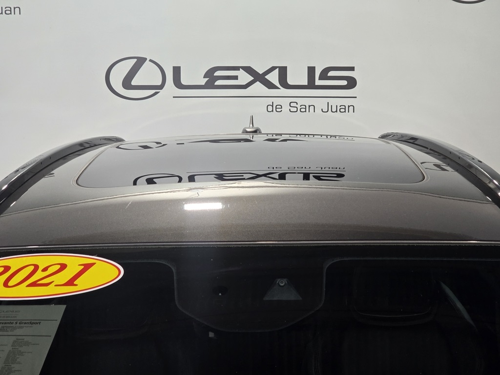 Thumbnail: 2021 Maserati Levante - 7