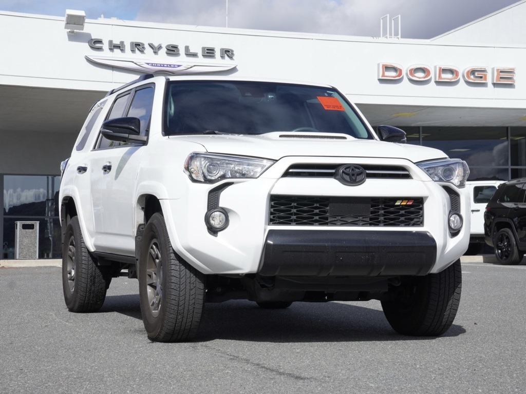 2020 Toyota 4Runner Venture