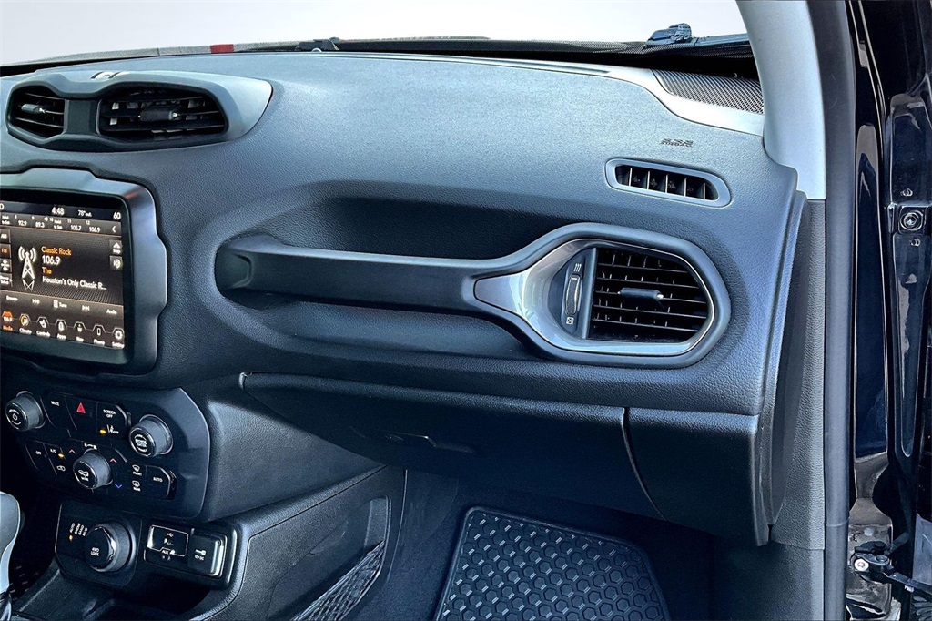 2023 Jeep Renegade Latitude Black at Victoria Chrysler Dodge Jeep Ram