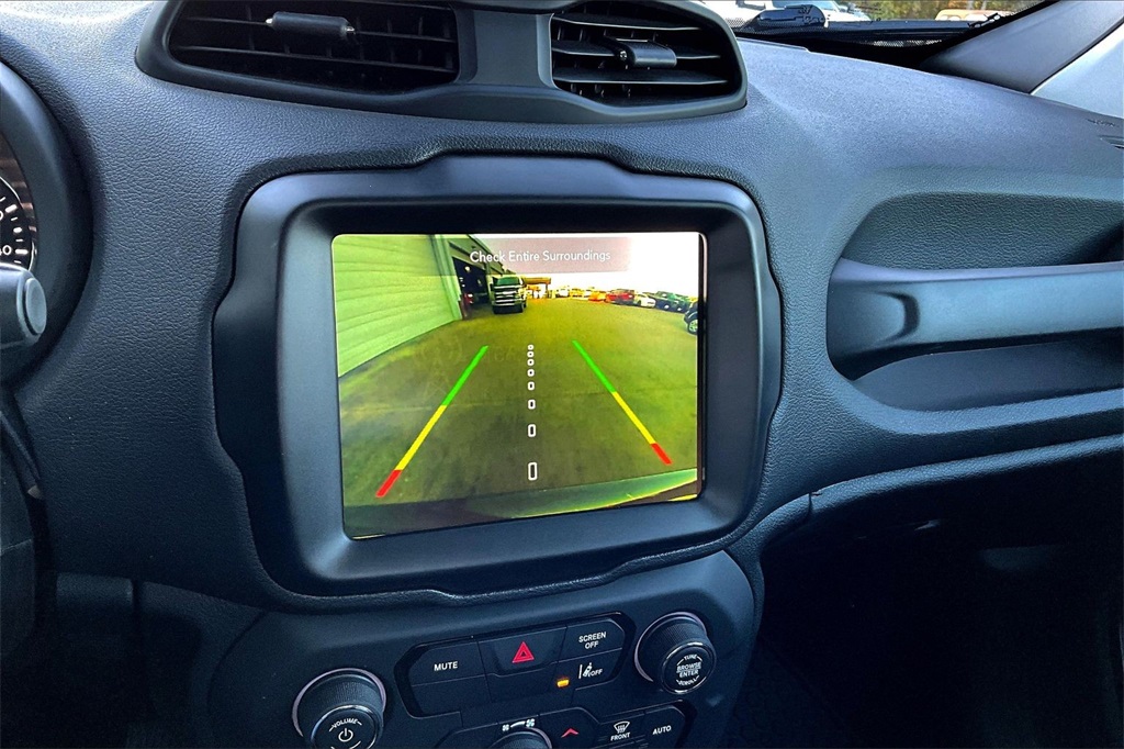 2023 Jeep Renegade Latitude Black at Victoria Chrysler Dodge Jeep Ram