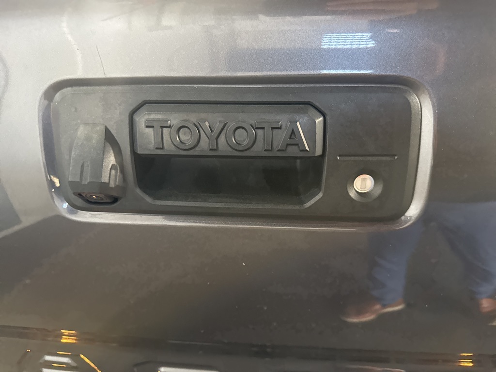 Thumbnail: 2021 Toyota Tacoma - 22