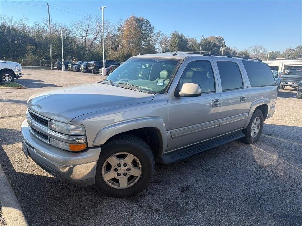2004 Chevrolet Suburban 1500 LT RWD