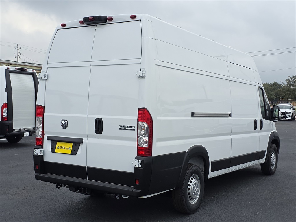 2026 Ram ProMaster 3500 Super High Roof White at River Oaks CDJR