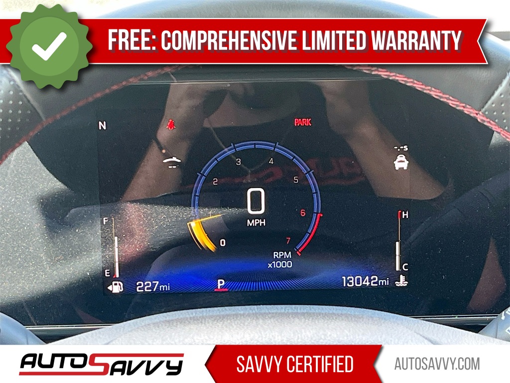 2025 Chevrolet Trax 2RS Black at Don Davis Chevrolet GMC