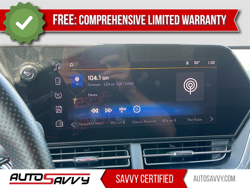 2025 Chevrolet Trax 2RS Black at Don Davis Chevrolet GMC