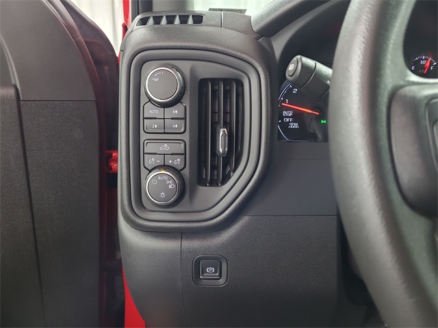 2023 – Chevrolet – Silverado 1500