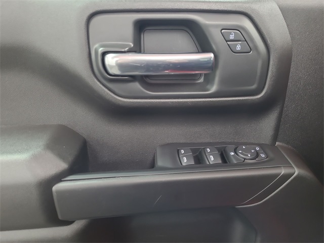 2023 – Chevrolet – Silverado 1500