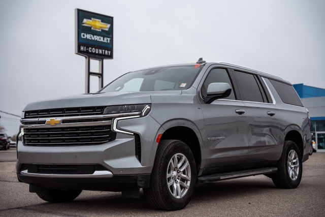 2024 Chevrolet Suburban LT RWD