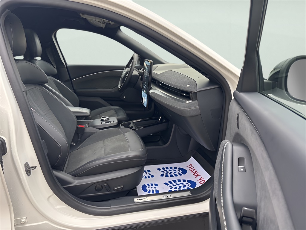 2023 Ford Mustang Mach-E