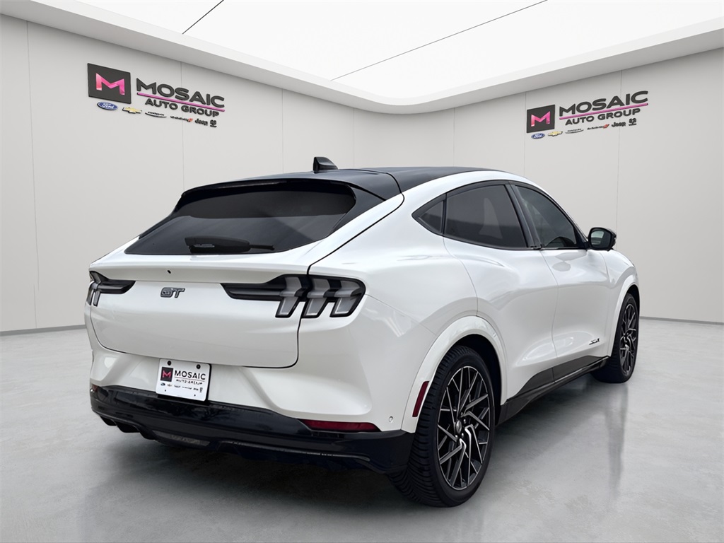 2023 Ford Mustang Mach-E