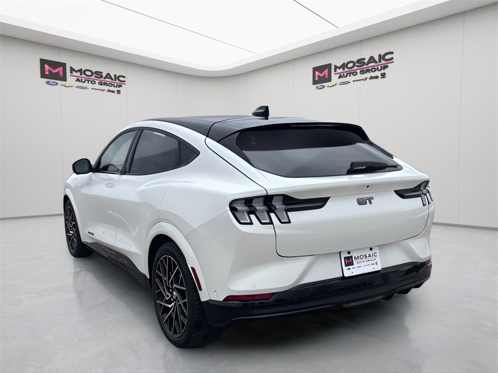 2023 Ford Mustang Mach-E