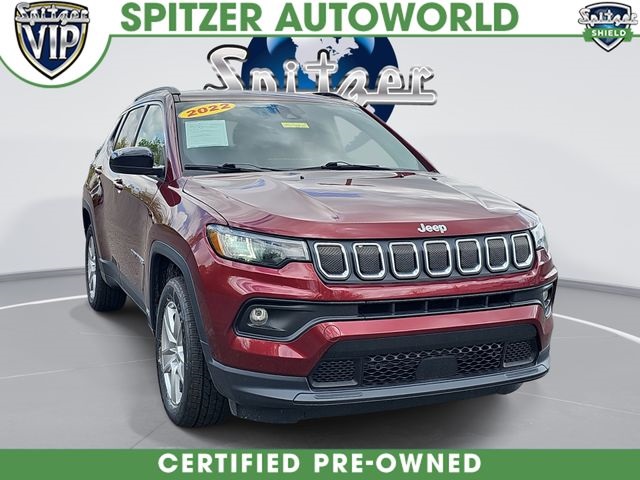 Velvet Red Pearlcoat 2022 Jeep Compass Latitude 4WD SUV / Crossover Four-Wheel Drive 9-Speed Automatic