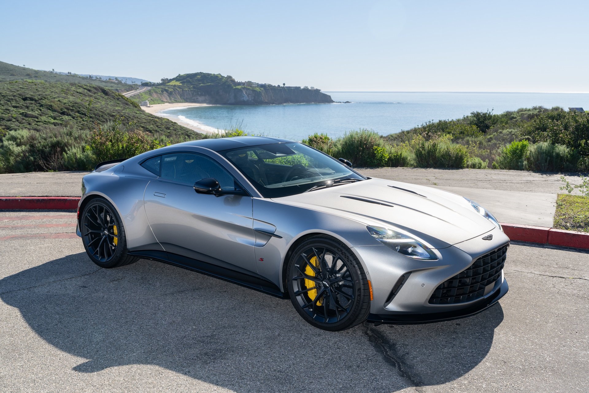 2026 Aston Martin Vantage Base