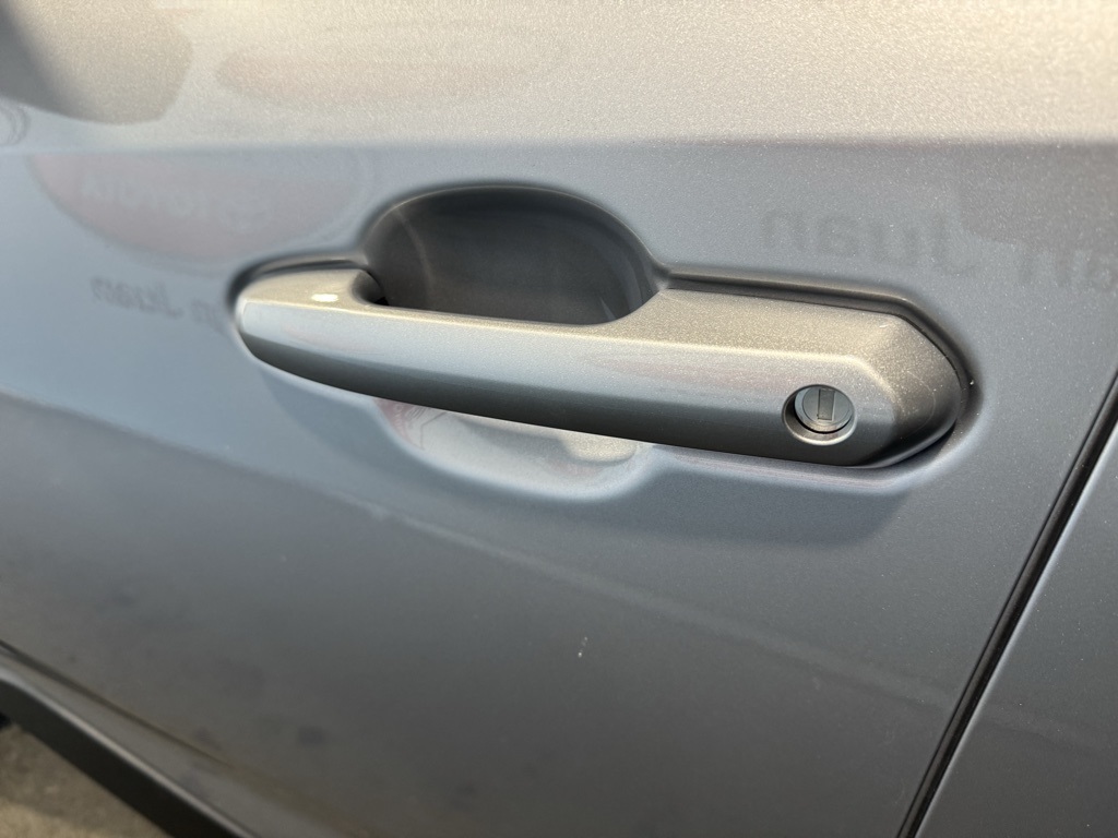 Thumbnail: 2025 Toyota RAV4 - 13