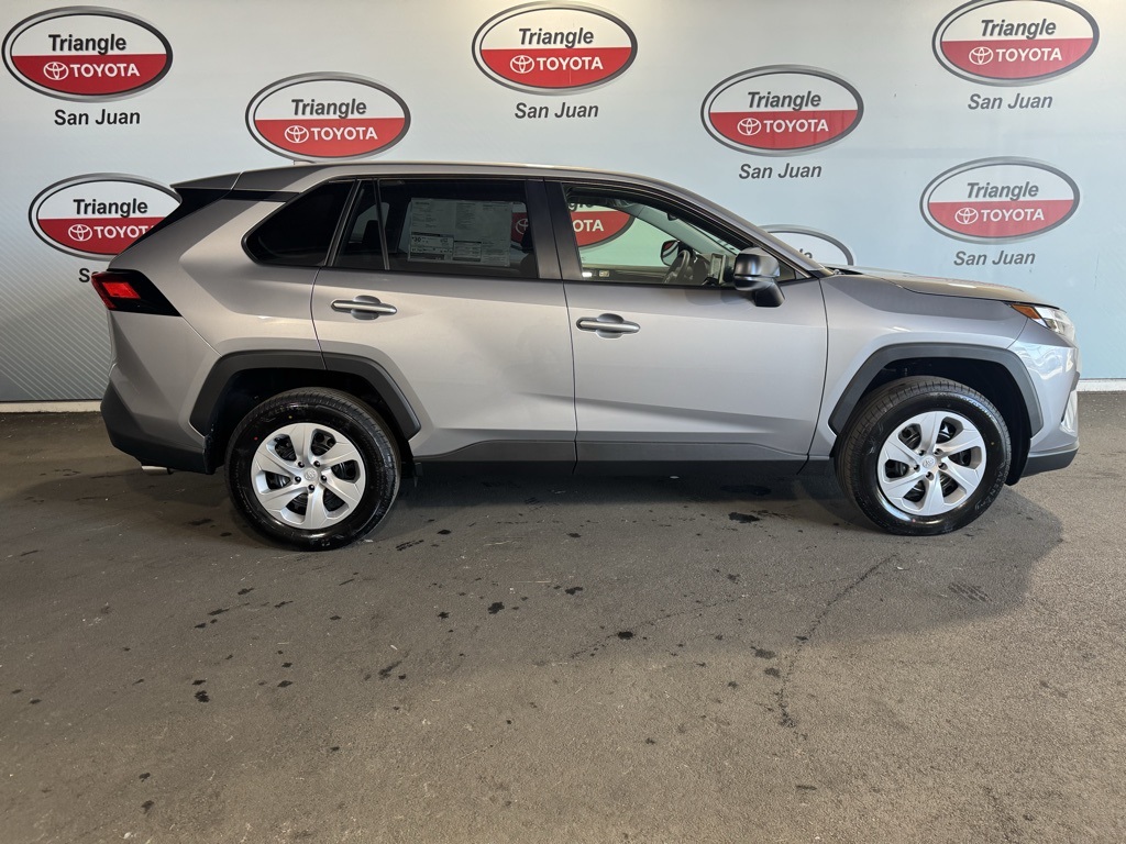 Thumbnail: 2025 Toyota RAV4 - 6