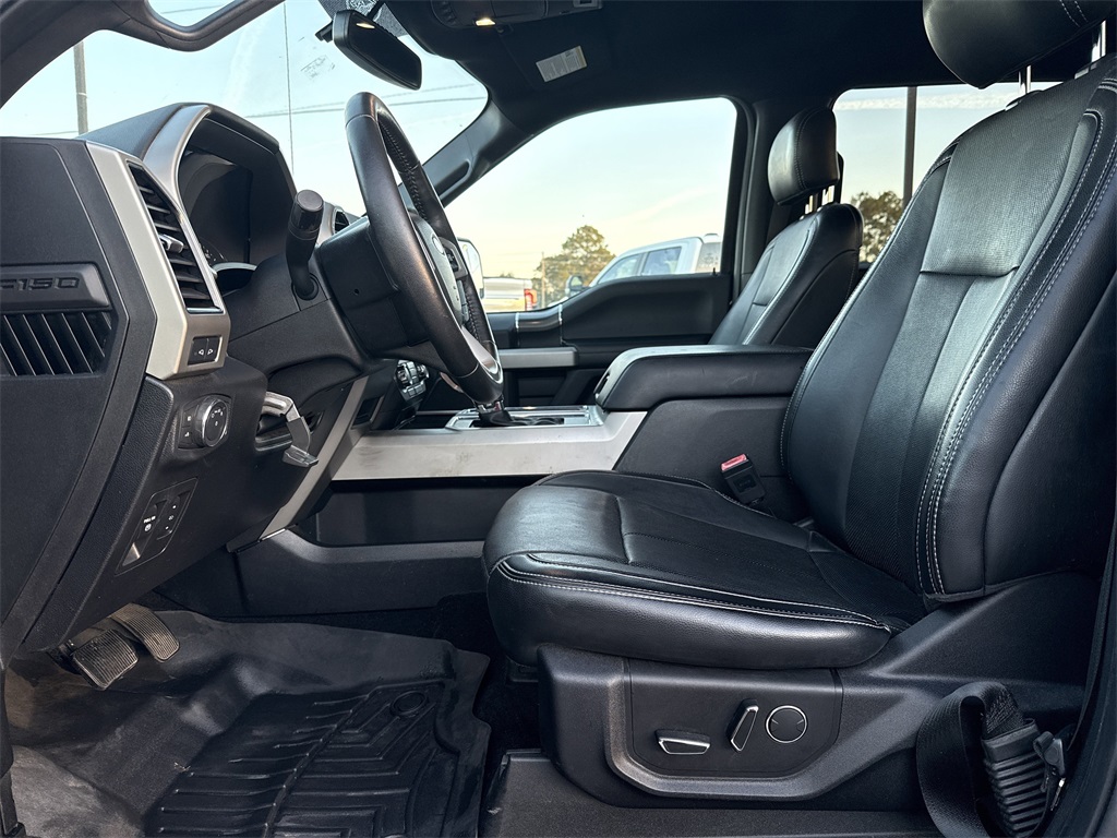 2018 Ford F-150 Lariat - 10