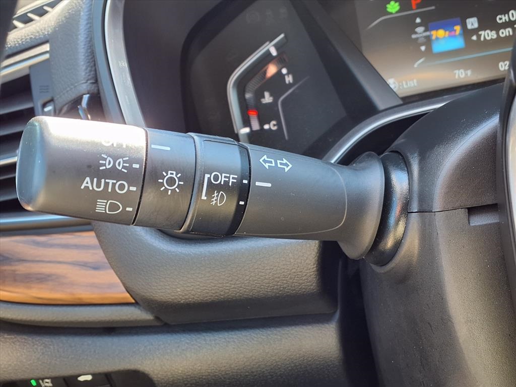 2022 Honda CR-V EX-L White at DeMontrond Auto Country