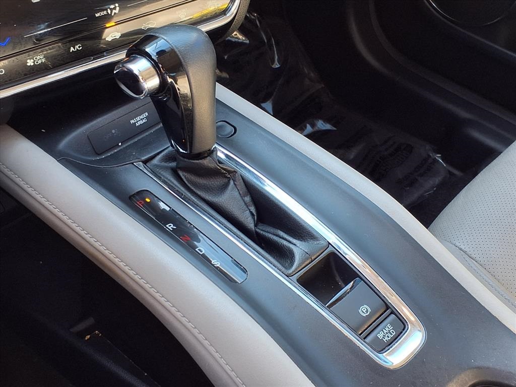 2019 Honda HR-V EX-L White at AutoSavvy Houston Southwest