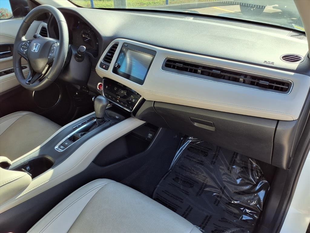 2019 Honda HR-V EX-L White at AutoSavvy Houston Southwest