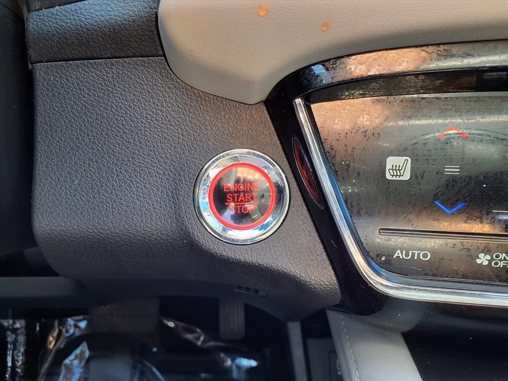 2019 Honda HR-V EX-L White at AutoSavvy Houston Southwest