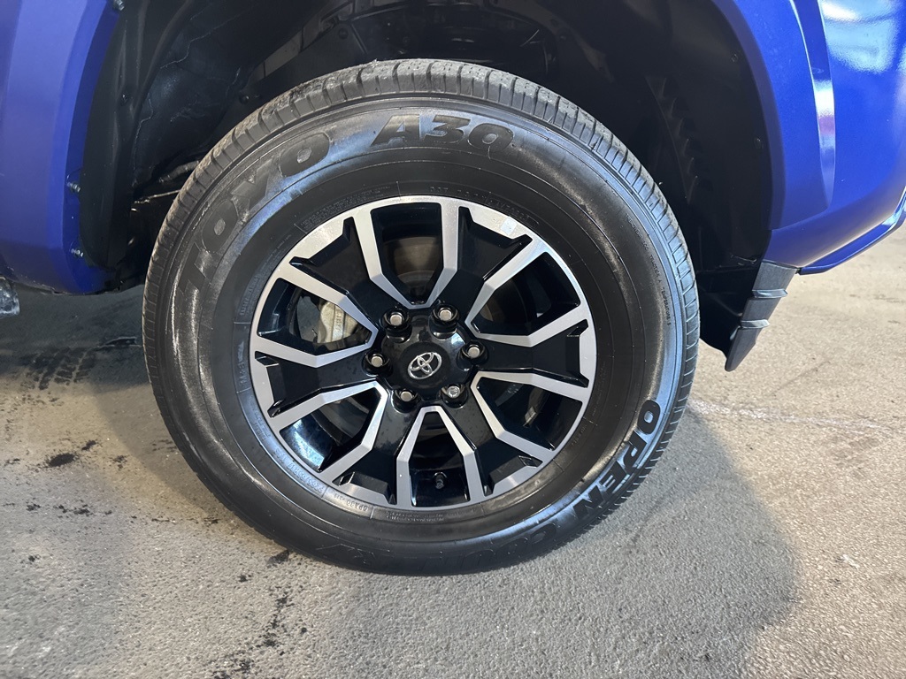 Thumbnail: 2023 Toyota Tacoma - 7