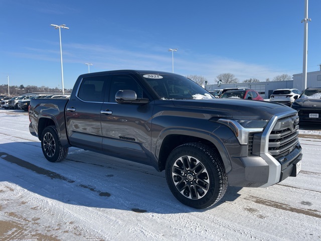 2023 Toyota Tundra Limited CrewMax Cab 4WD