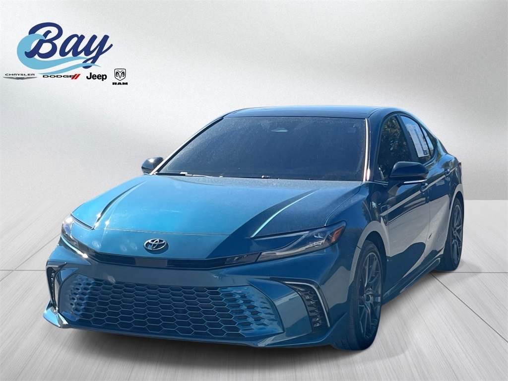2025 Toyota Camry XSE's photo