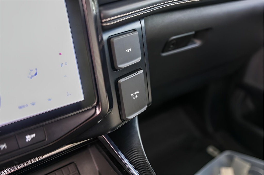 Used Car 2023 Ford F-150 Lightning  Platinum For Sale Under $60,000 In Austin, Texas