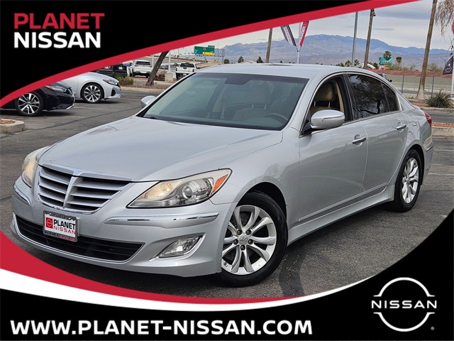 2013 Hyundai Genesis 3.8 RWD