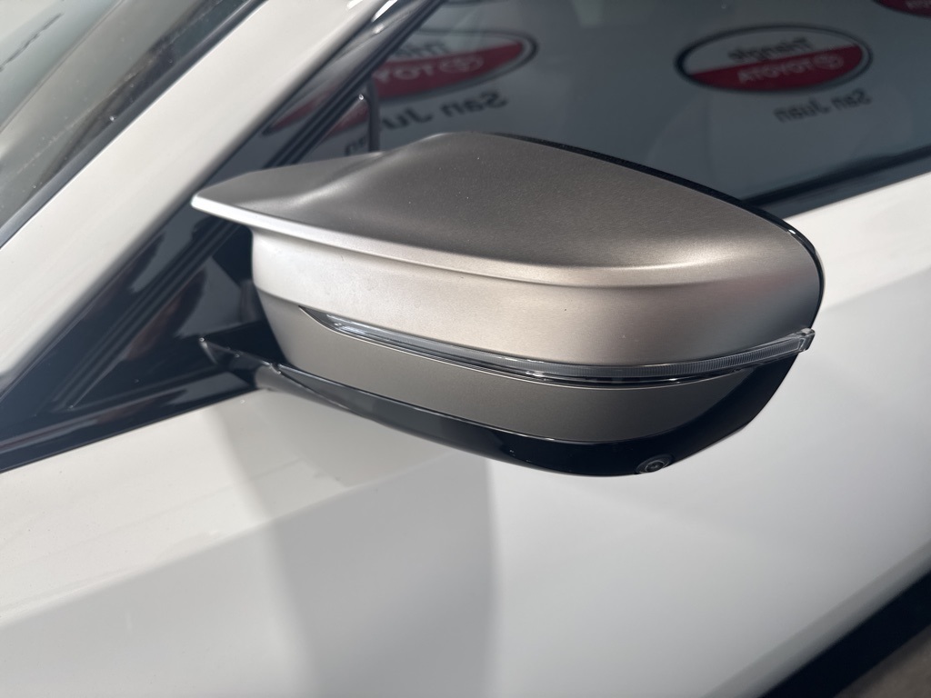 Thumbnail: 2024 BMW 2 Series - 14