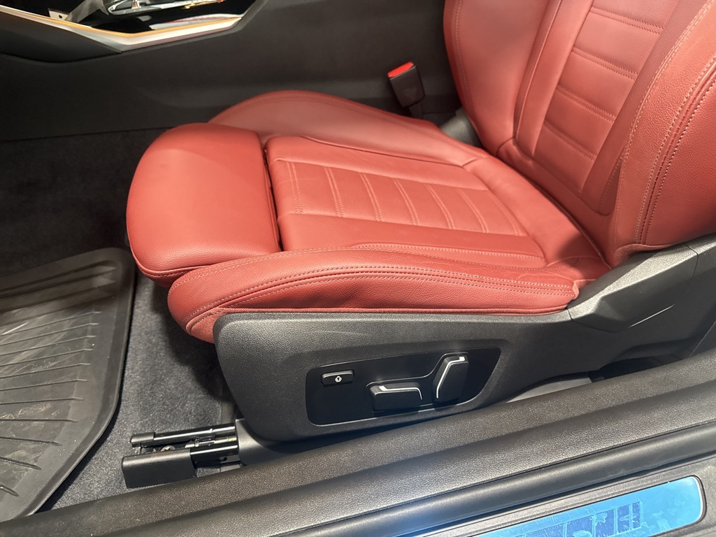 Thumbnail: 2024 BMW 2 Series - 26