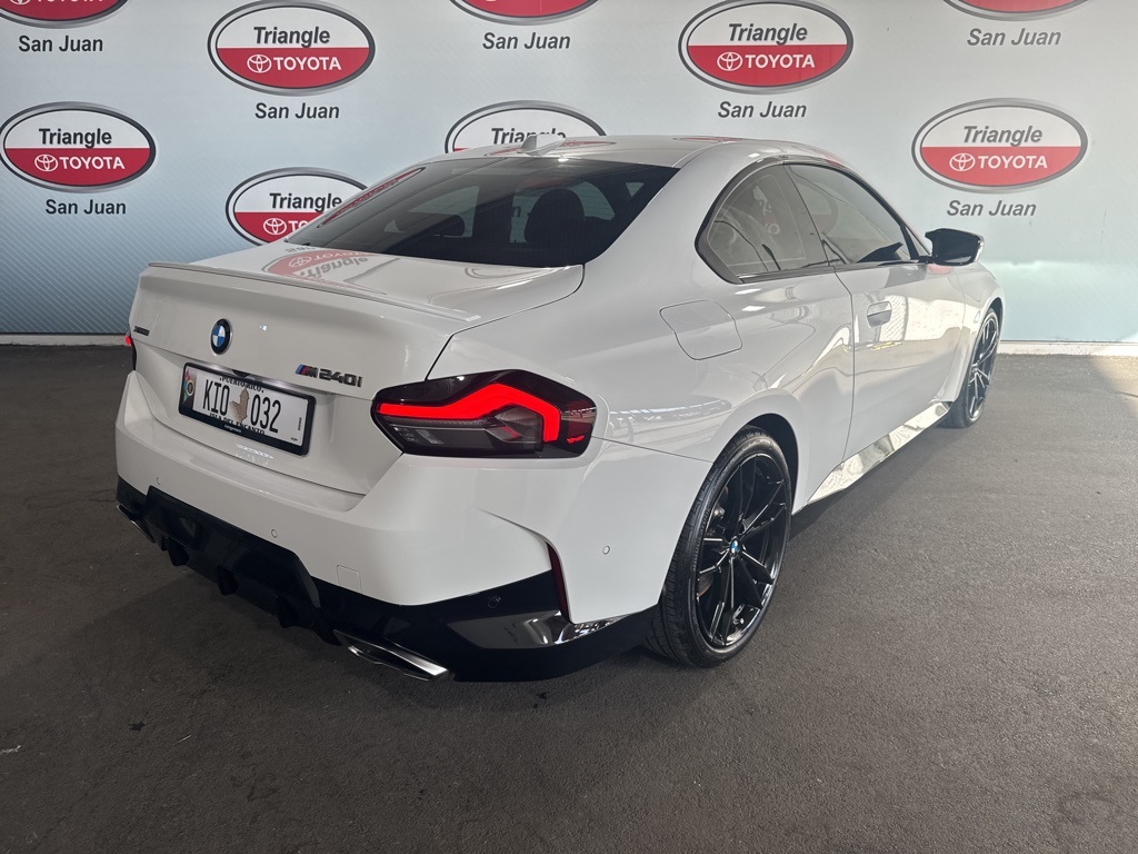Thumbnail: 2024 BMW 2 Series - 4