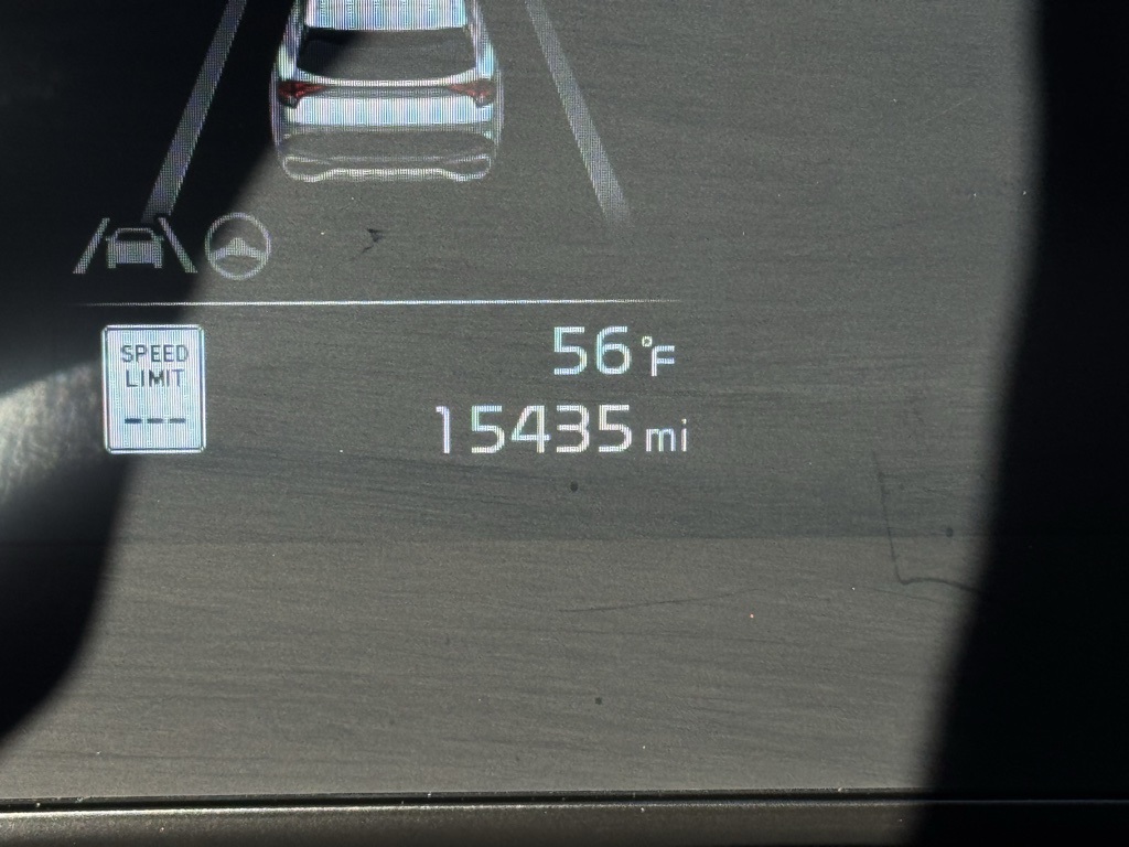 2023 Kia Sportage X-Line photo 3