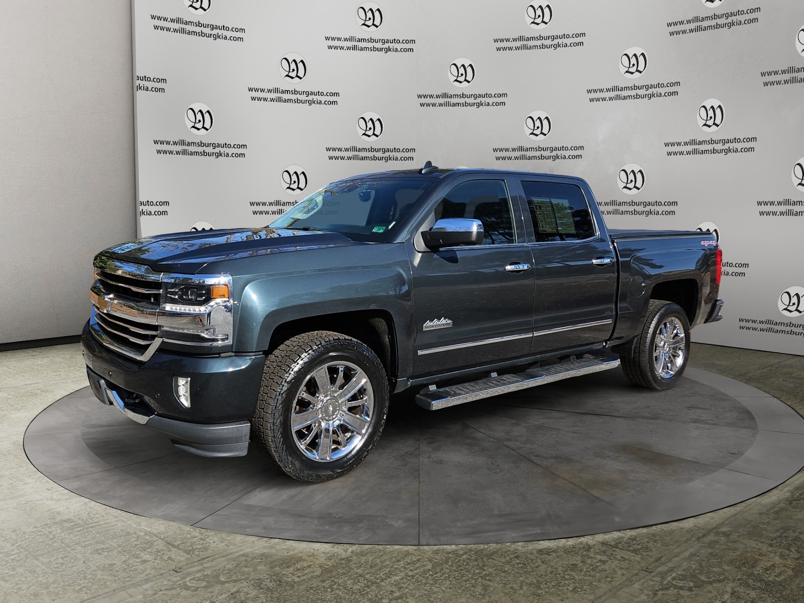 2017 Chevrolet Silverado 1500 High Country Crew Cab 4WD