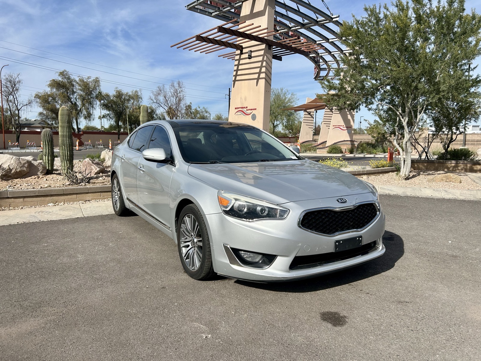 2016 Kia Cadenza Premium