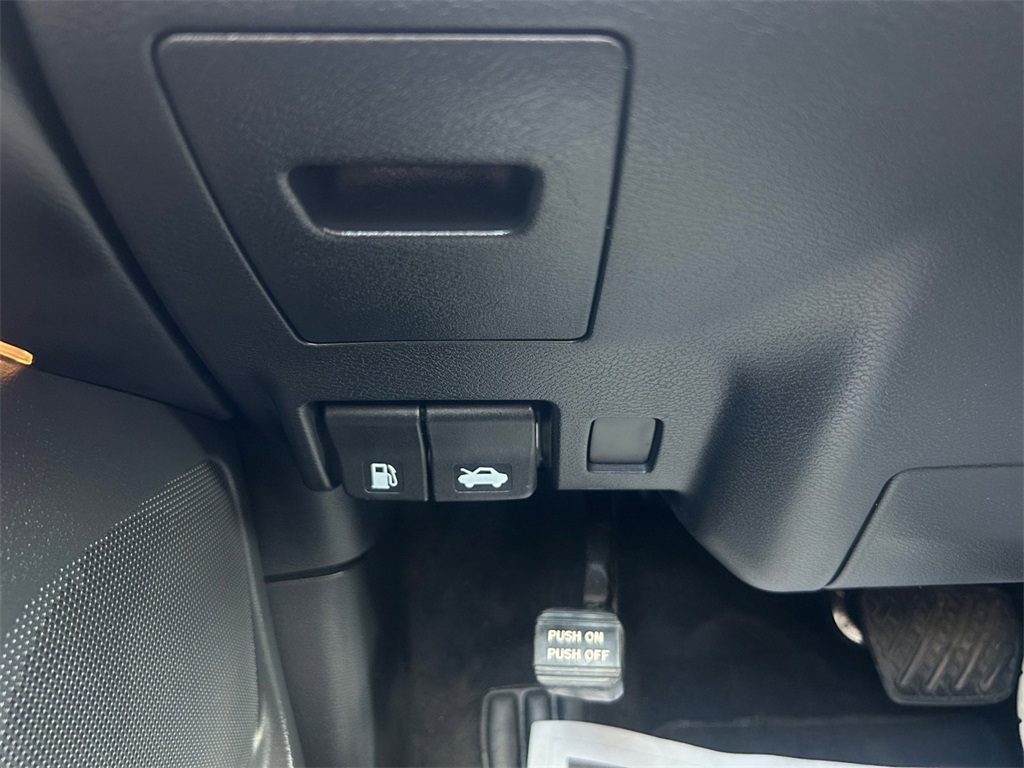 Used Car 2022 Nissan Murano  Platinum For Sale Under $30,000 In Floresville, Texas