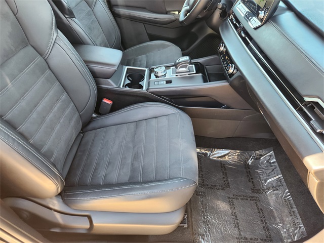 2023 Mitsubishi Outlander SE Black at Emmons Autoplex