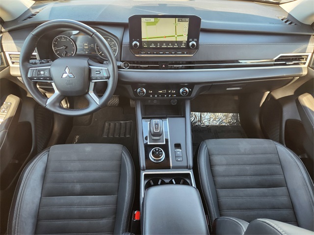 2023 Mitsubishi Outlander SE Black at Emmons Autoplex