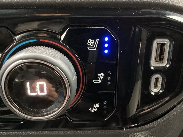 Used Car 2022 Chevrolet Silverado 1500  Zr2 For Sale Under $50,000 In San Antonio, Texas