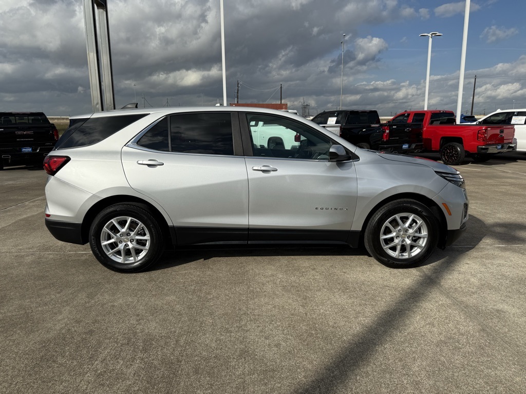 2022 Chevrolet Equinox LT Silver at Classic Elite Chevrolet Sugar Land