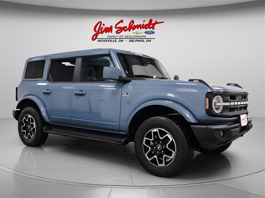 2025 Ford Bronco Outer Banks 4-Door 4WD
