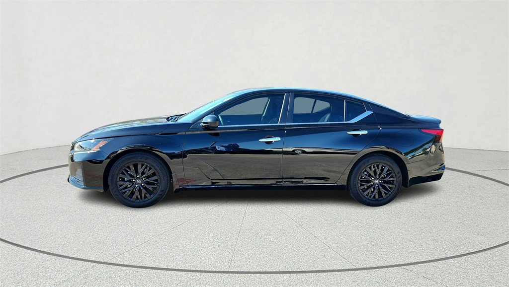 2025 Nissan Altima