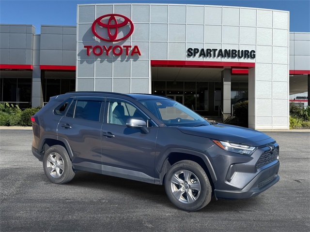 2024 Toyota RAV4 XLE FWD