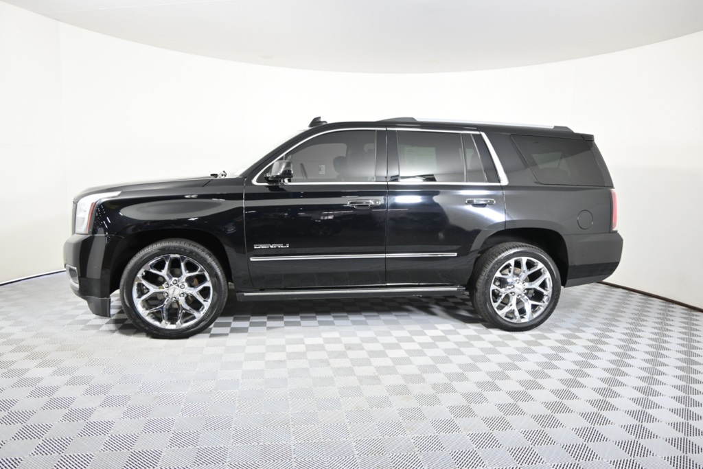 Used 2017 GMC Yukon Denali with VIN 1GKS2CKJ5HR381852 for sale in Forest Lake, Minnesota