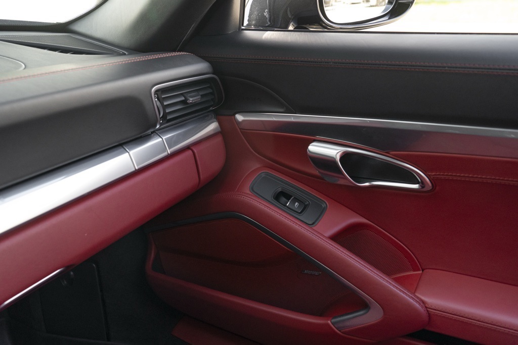 2015 Porsche 911 Turbo - Photo 37