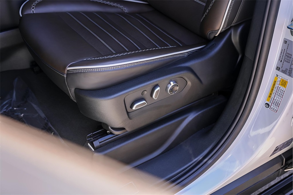 Used Car 2025 Gmc Yukon  Denali Ultimate For Sale Under $110,000 In Austin, Texas