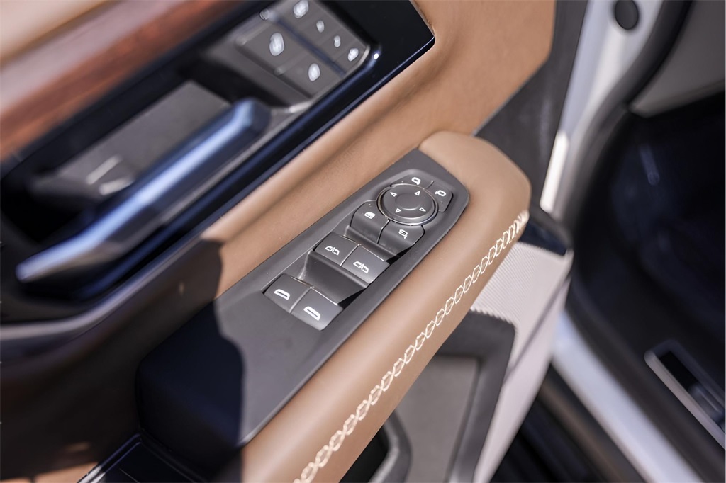 Used Car 2025 Gmc Yukon  Denali Ultimate For Sale Under $110,000 In Austin, Texas